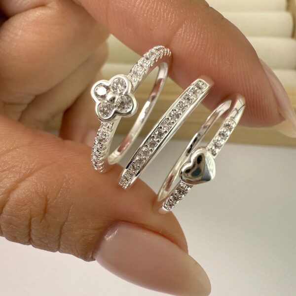 Pack x3 anillos trébol/ piedras/ corazón