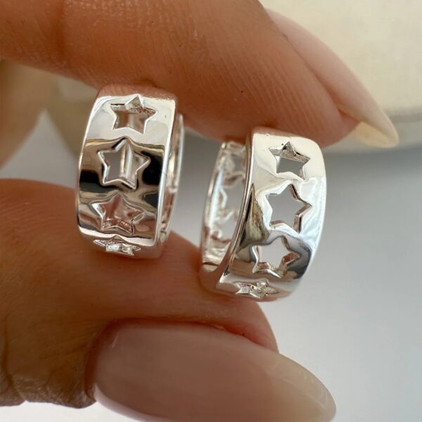 Argollitas caladas de estrellas