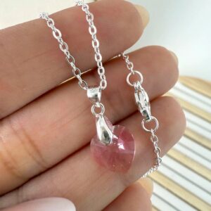 Collar corazón rosado