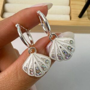 Argollas de  ostras  con piedras tonasol- blanca