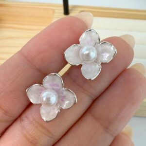 Aros flor +perlita- detalle lila