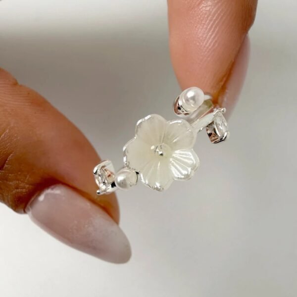Anillo milena - florcita - acero blanco
